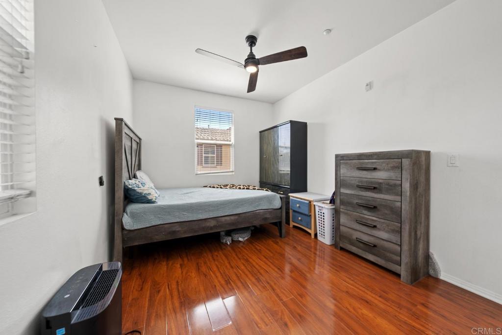 4300 Newton Avenue 8 Property Photo 25