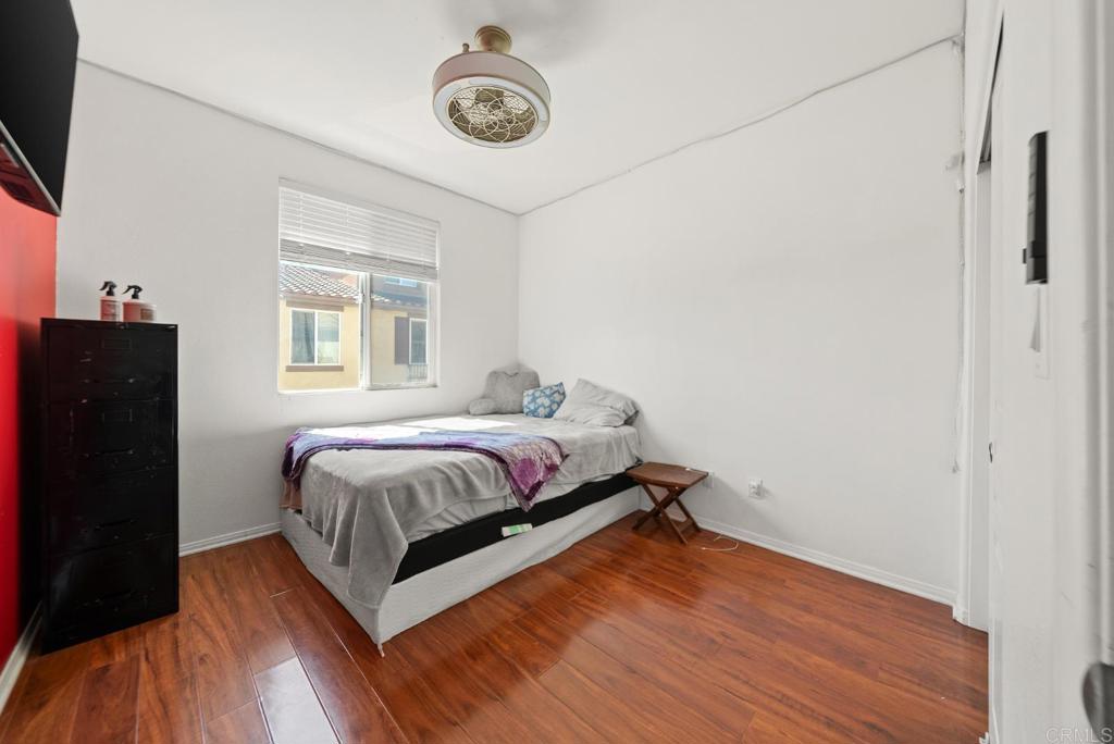 4300 Newton Avenue 8 Property Photo 26