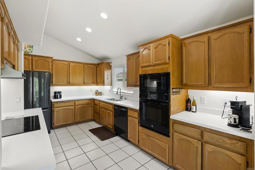 13632 Janette Ln Property Photo 10