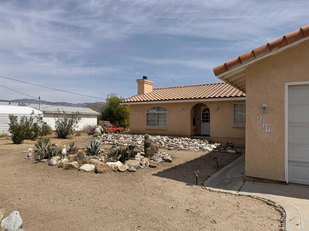 2067 Trebuchet Drive Property Photo 3