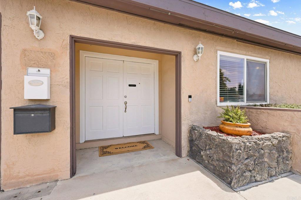 1453 Nolan Court Property Photo 2