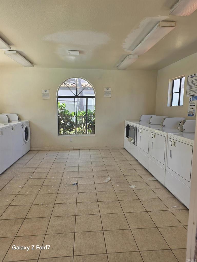 3586 Sunset Lane 138 Property Photo 12
