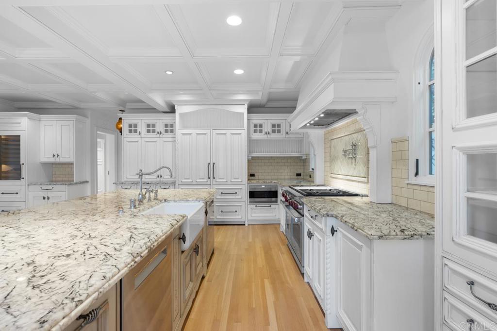1015 Alameda Boulevard Property Photo 18
