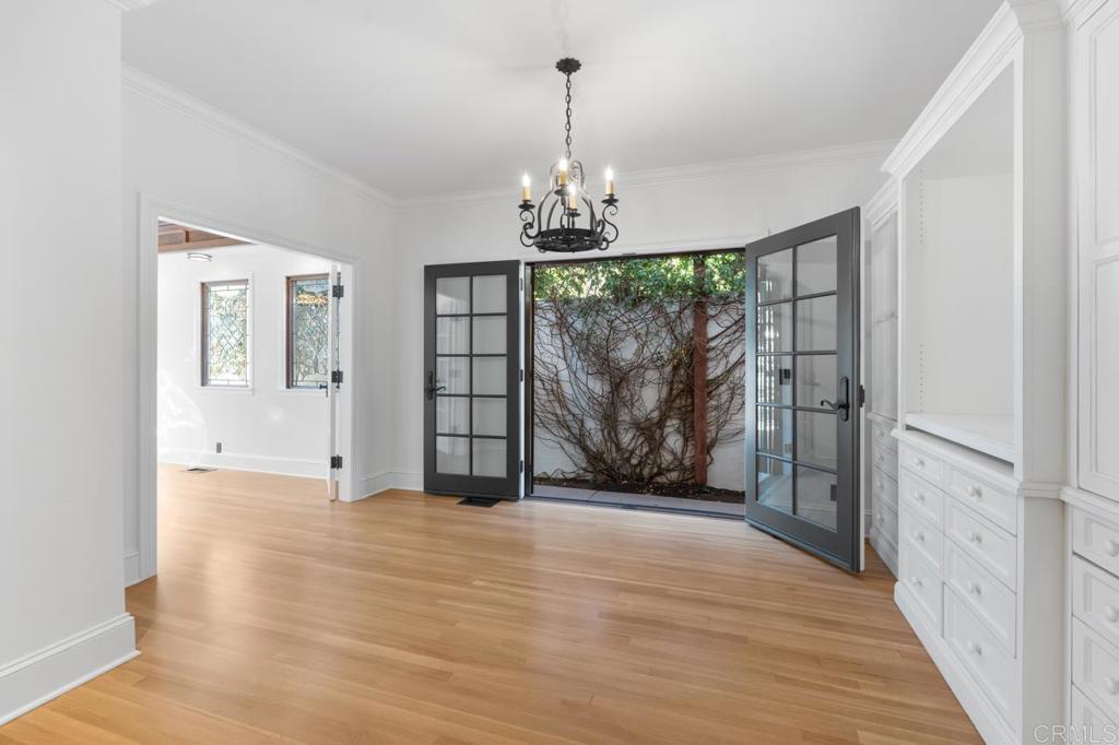 1015 Alameda Boulevard Property Photo 30