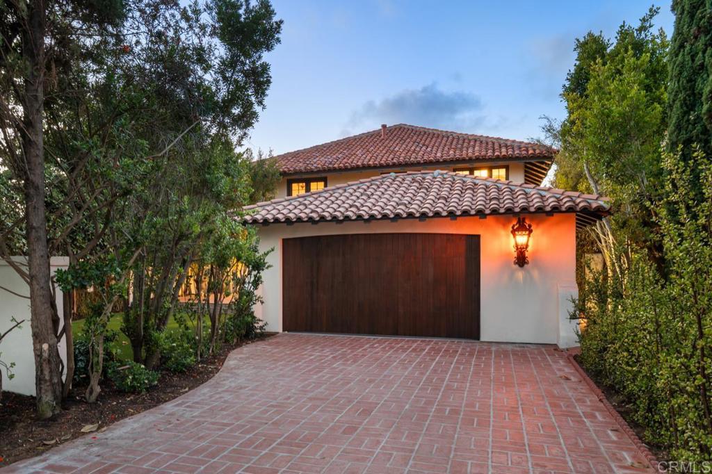 1015 Alameda Boulevard Property Photo 35