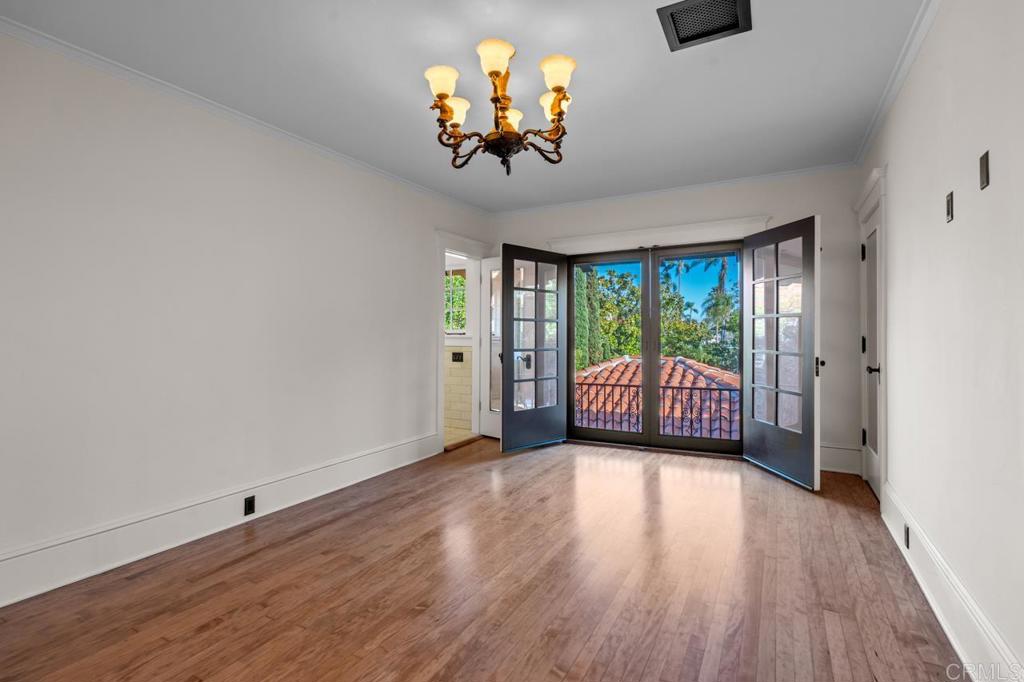 1015 Alameda Boulevard Property Photo 53