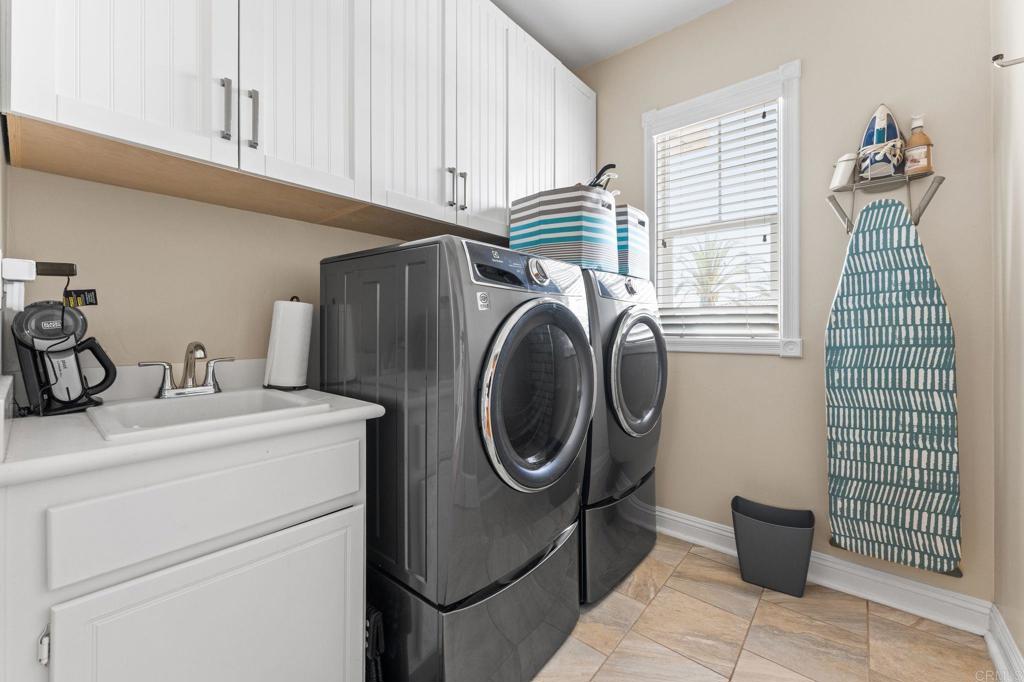 2415 Wishing Star Way Property Photo 39