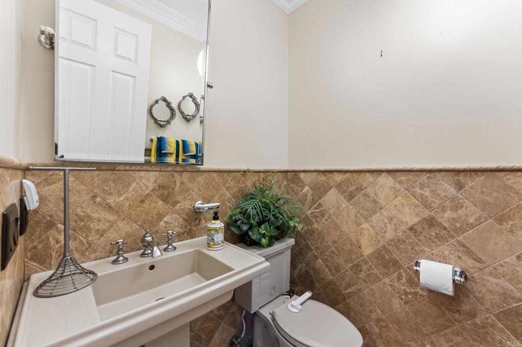 2415 Wishing Star Way Property Photo 40