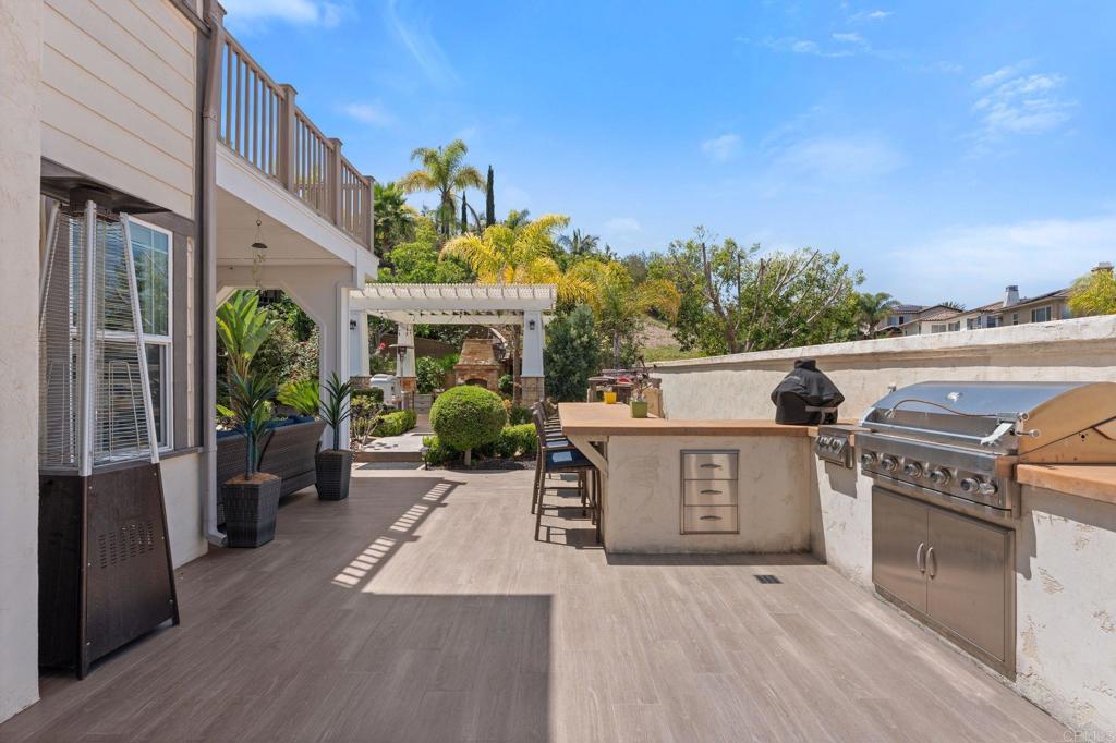 2415 Wishing Star Way Property Photo 47