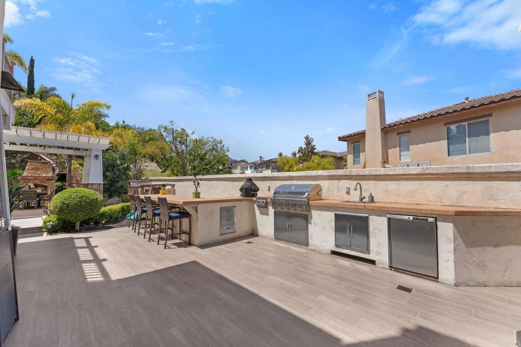 2415 Wishing Star Way Property Photo 49