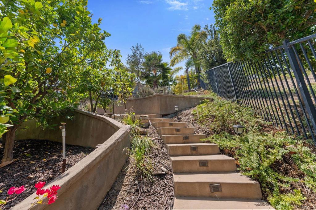 2415 Wishing Star Way Property Photo 54