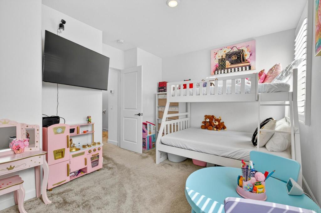 2345 Acara Circle Property Photo 13