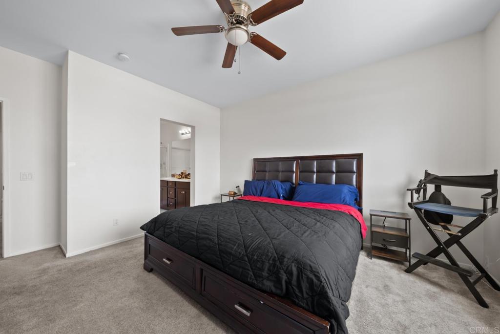 5419 San Roberto Property Photo 12
