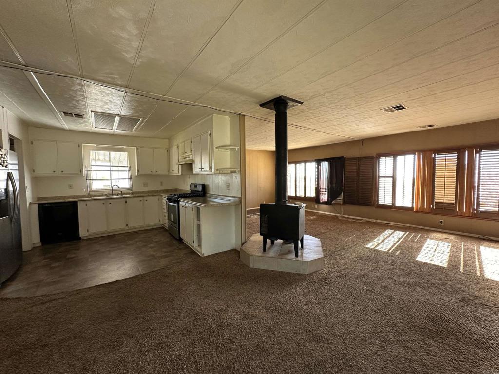 39400 Terwilliger Road Property Photo 1