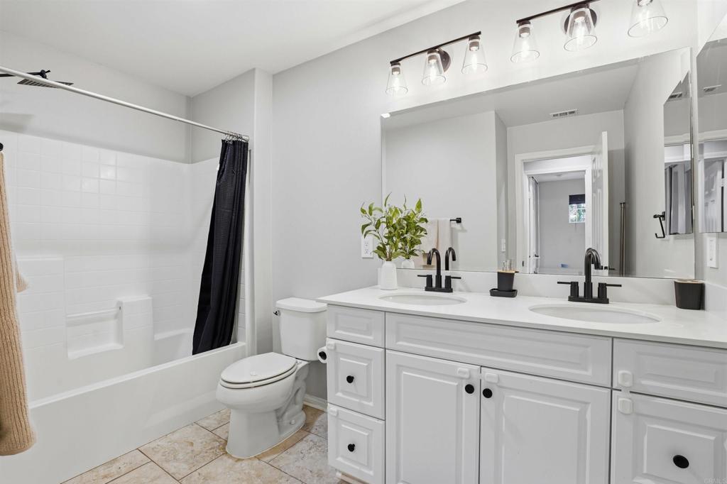8629 Sage Shadow Drive Property Photo 10