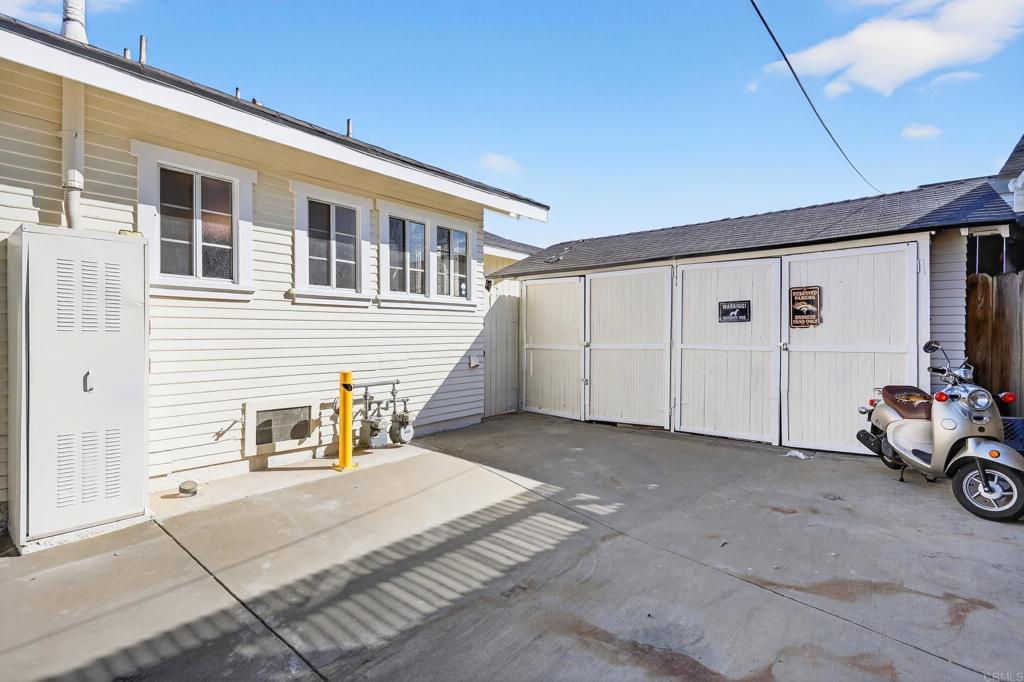 1530 E Appleton Street Property Photo 50