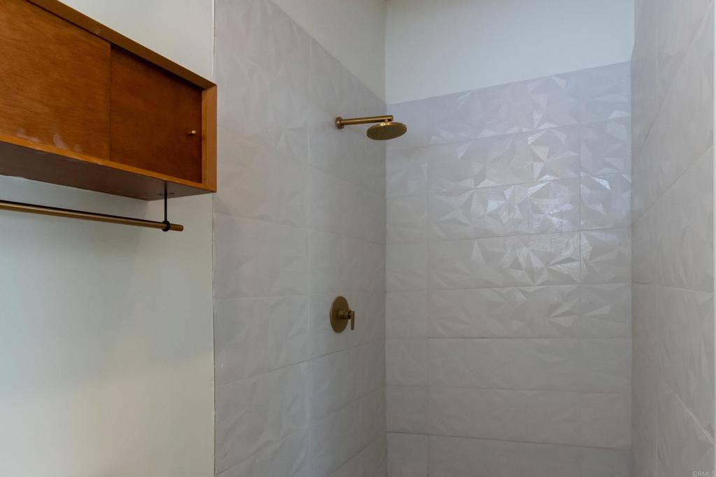 639 O'meara Street Property Photo 10
