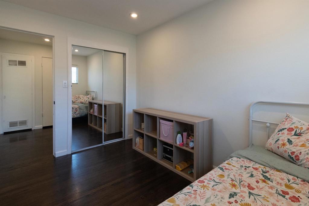 639 O'meara Street Property Photo 16