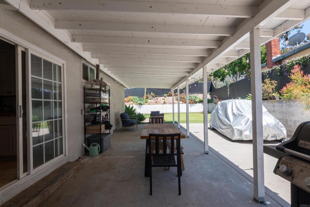639 O'meara Street Property Photo 25