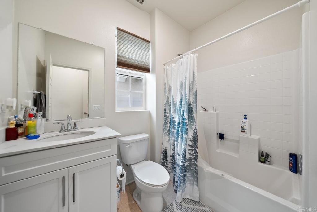1251 S Magnolia Avenue Property Photo 14