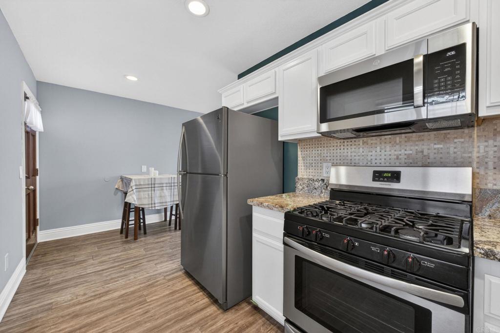 1160 E Lexington Avenue 17 Property Photo 8