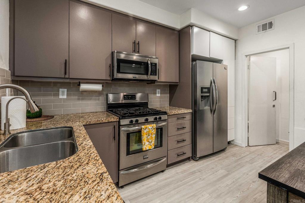 2241 Indus Way Property Photo 3
