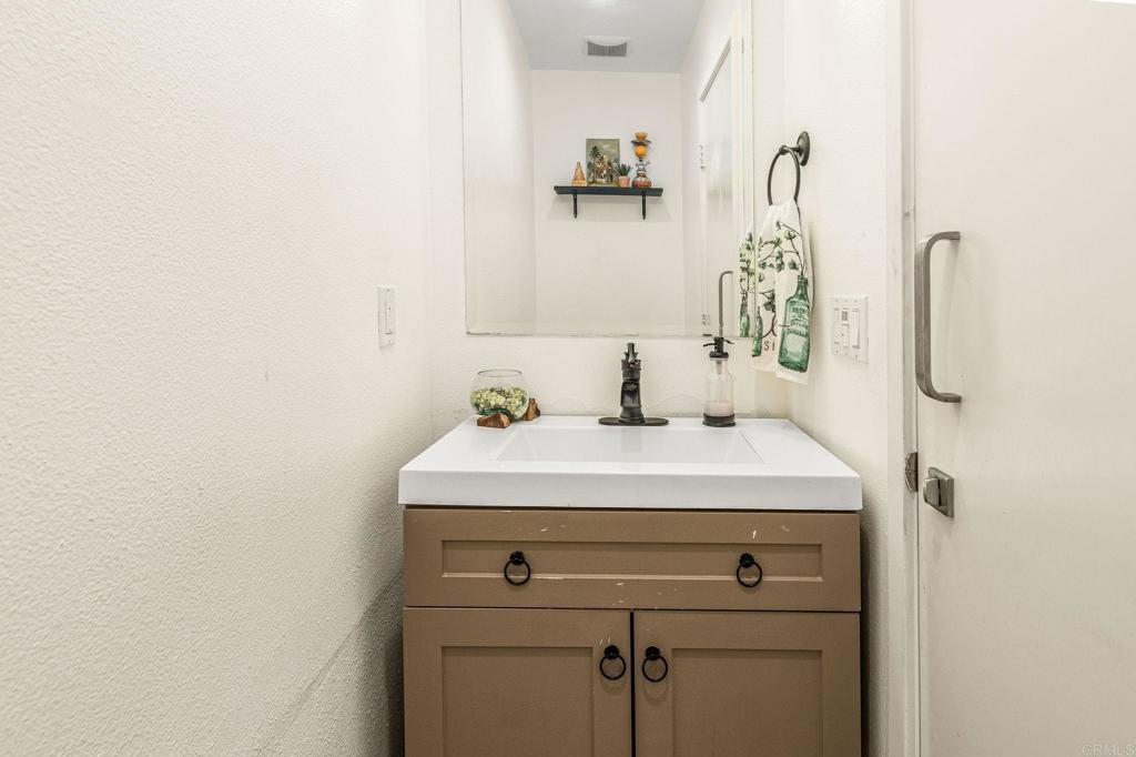 2241 Indus Way Property Photo 8