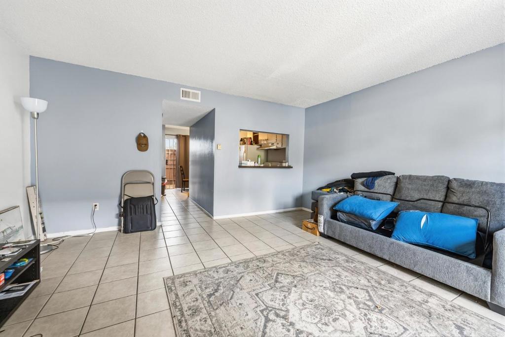 468 Colorado Avenue B Property Photo 11