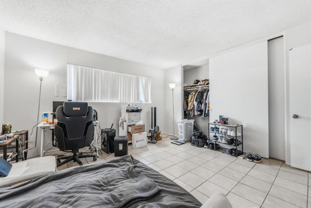 468 Colorado Avenue B Property Photo 19