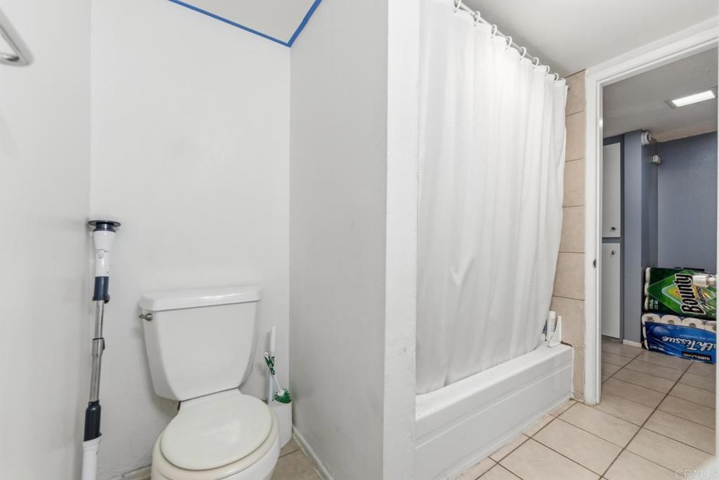 468 Colorado Avenue B Property Photo 23