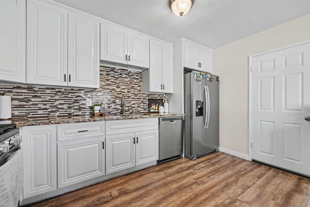 855 57 Franklin Avenue Property Photo 3