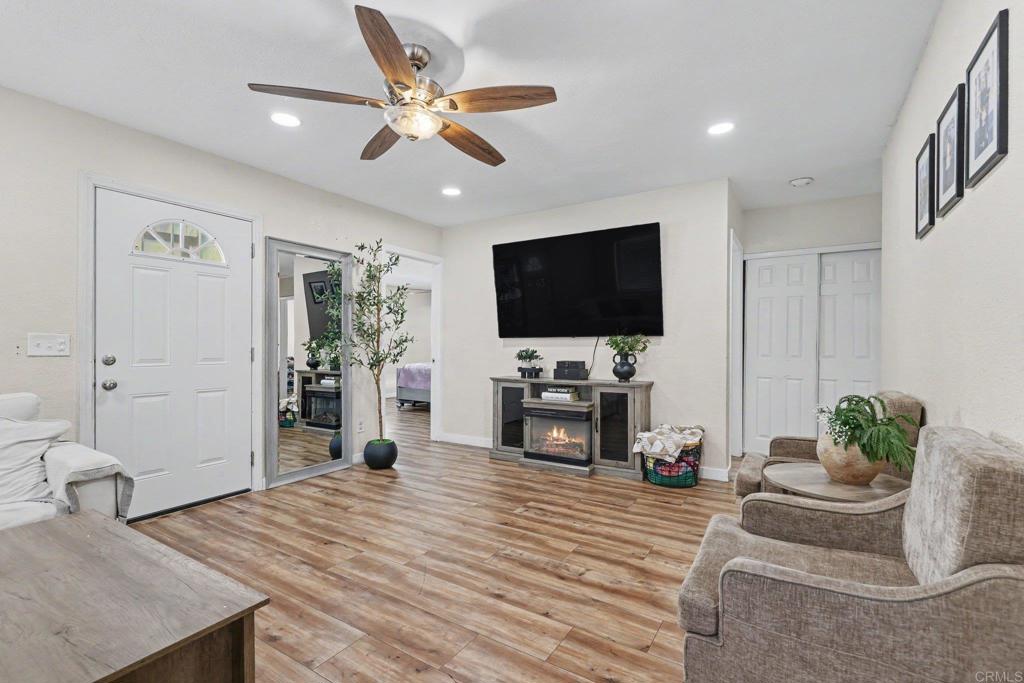 855 57 Franklin Avenue Property Photo 8