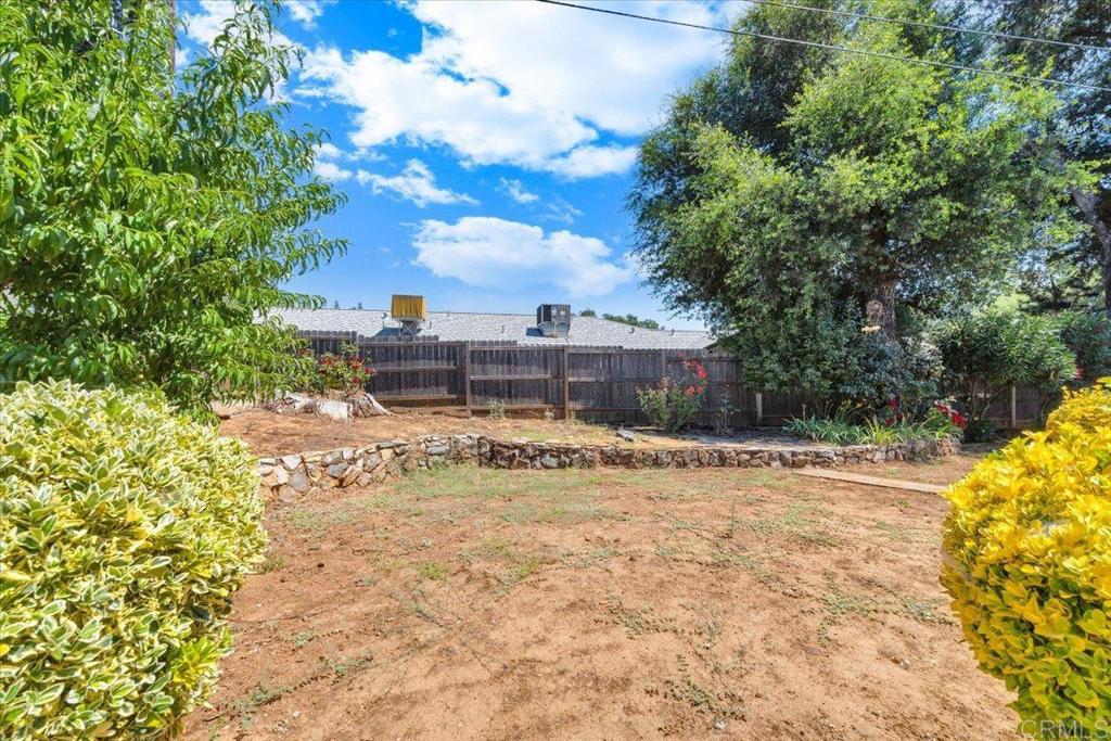 10559 Jim Brady Road Property Photo 44