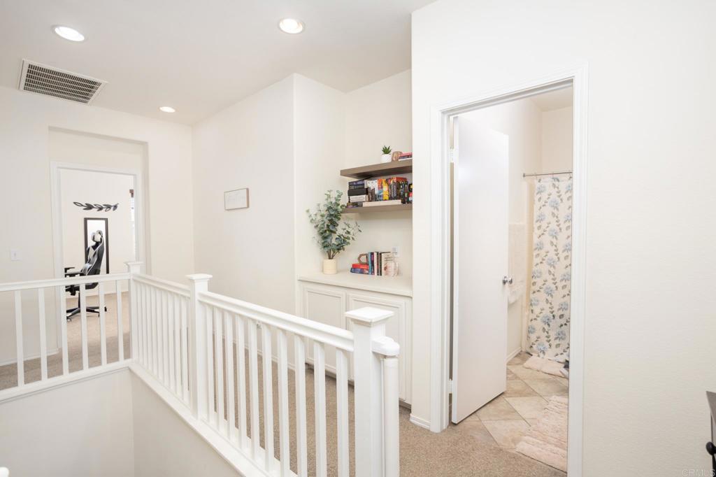 425 S Meadowbrook Dr 123 Property Photo 20