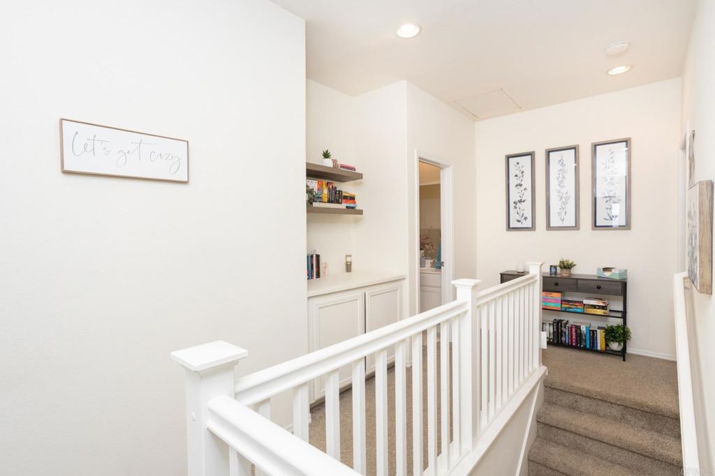 425 S Meadowbrook Dr 123 Property Photo 24