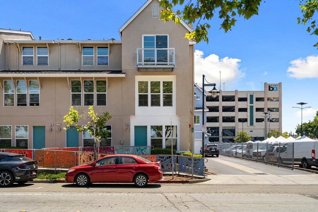312 Marina Way Property Photo 1