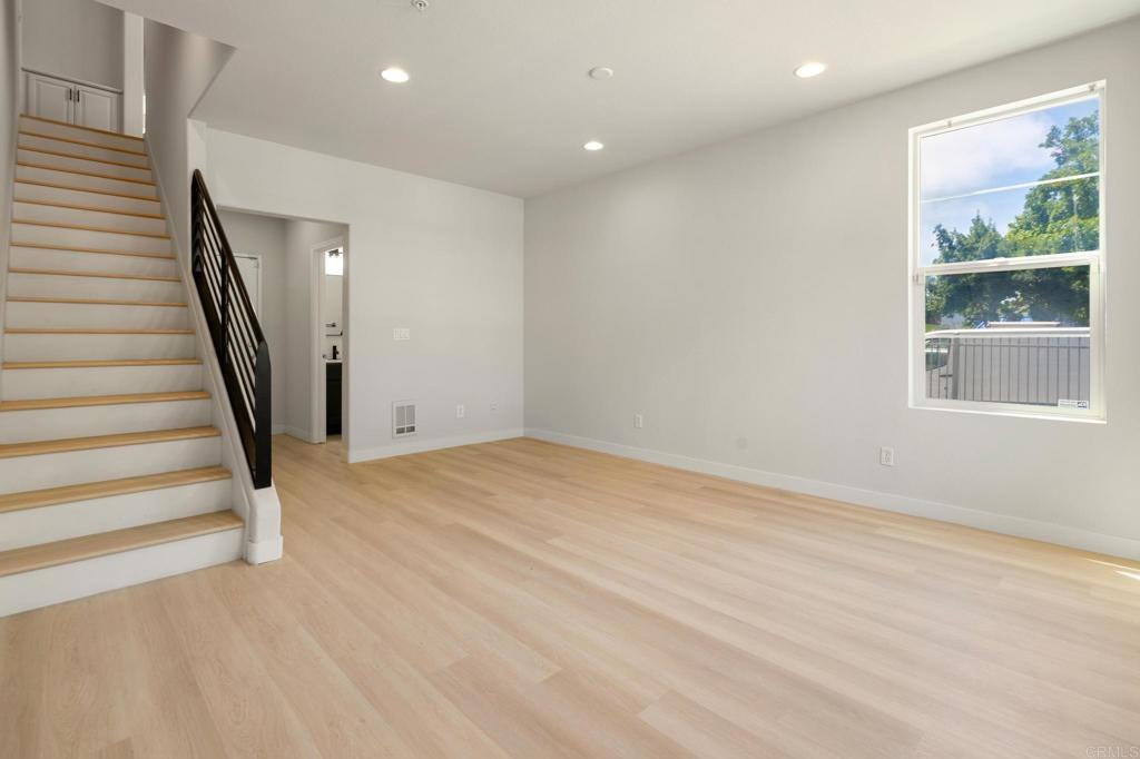 312 Marina Way Property Photo 9