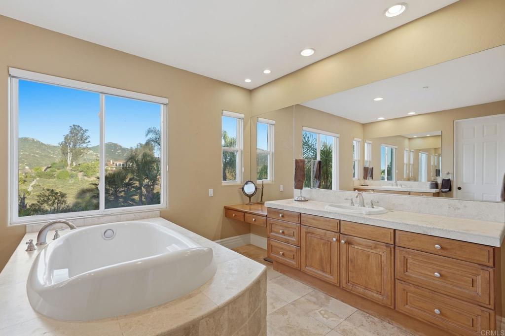 15161 La Manda Drive Property Photo 26
