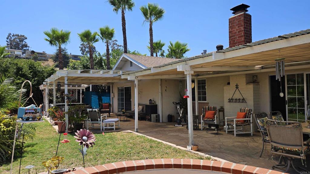 1235 El Mio Drive Property Photo 3