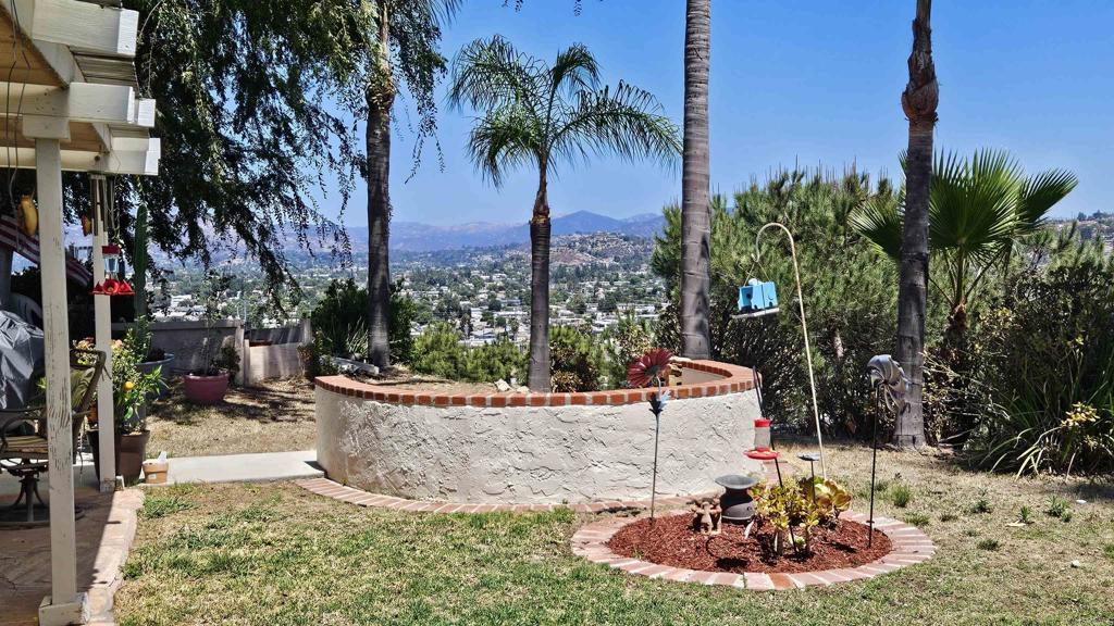 1235 El Mio Drive Property Photo 4