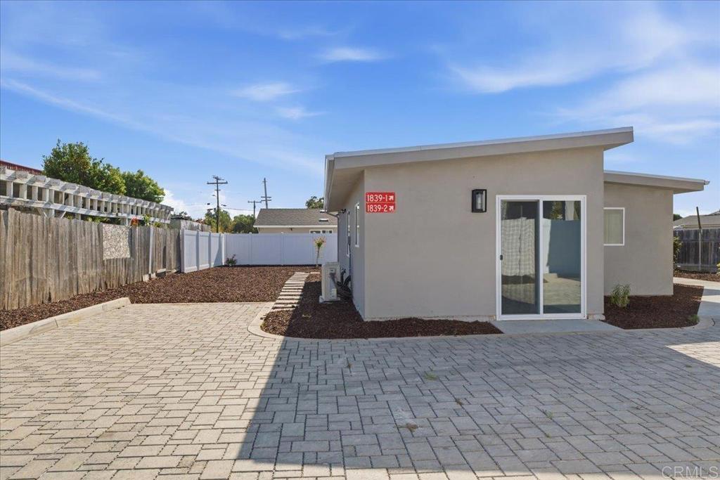 1839 Rios Avenue Property Photo 4