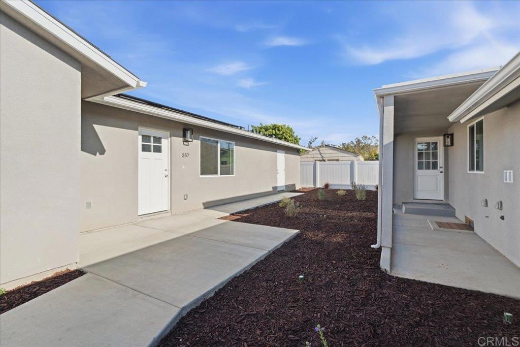 353 357 Palm Avenue Property Photo 4