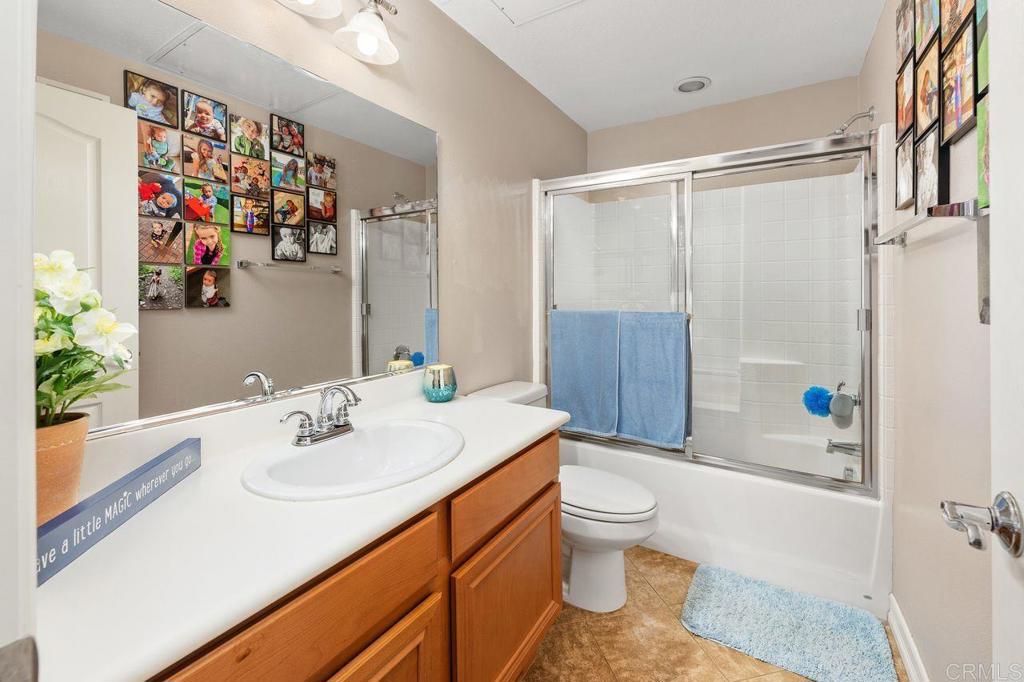 54 Via Sovana Property Photo 12