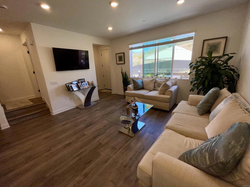 766 Makani Street 5 Property Photo 8