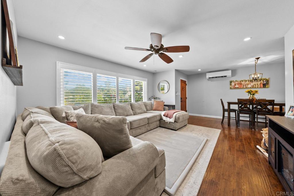 962 Wilson Avenue Property Photo 3