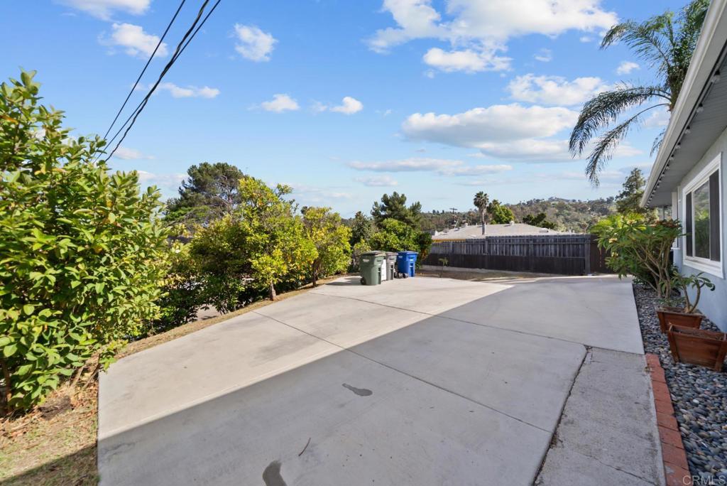 962 Wilson Avenue Property Photo 30