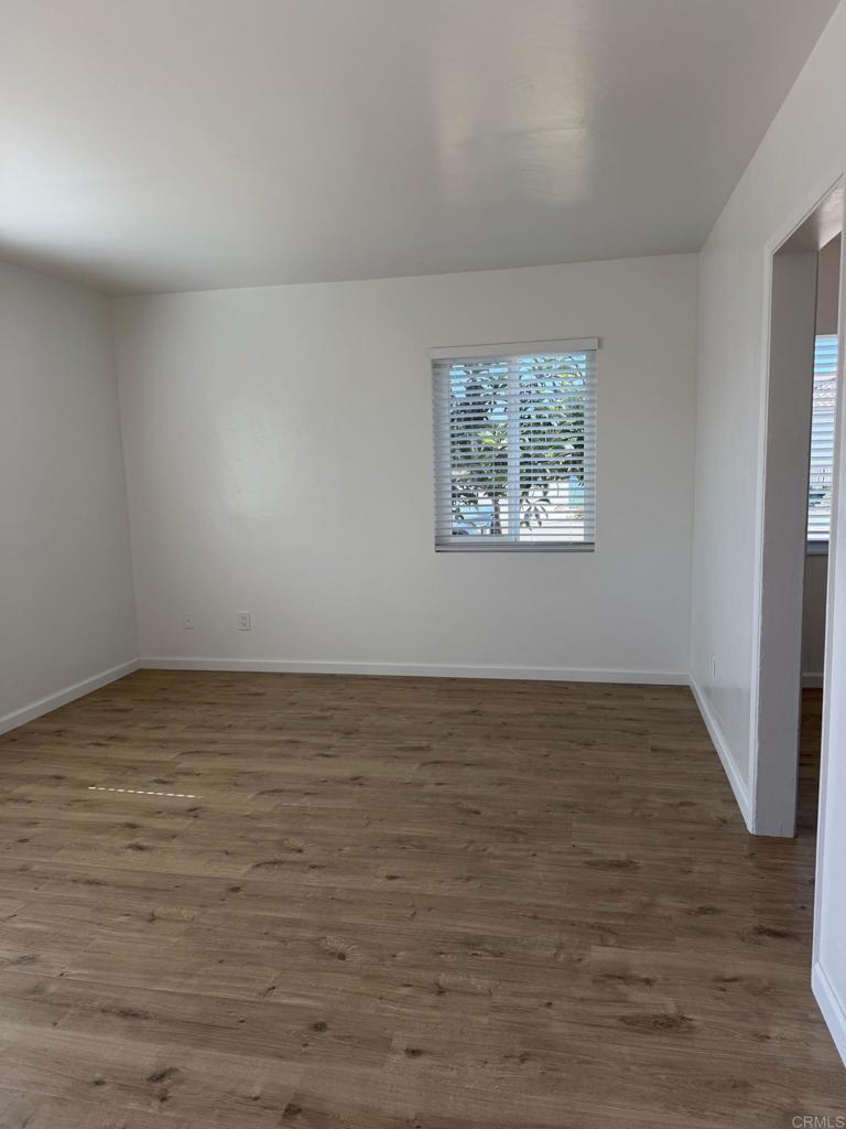 935 Elm Avenue Property Photo 3