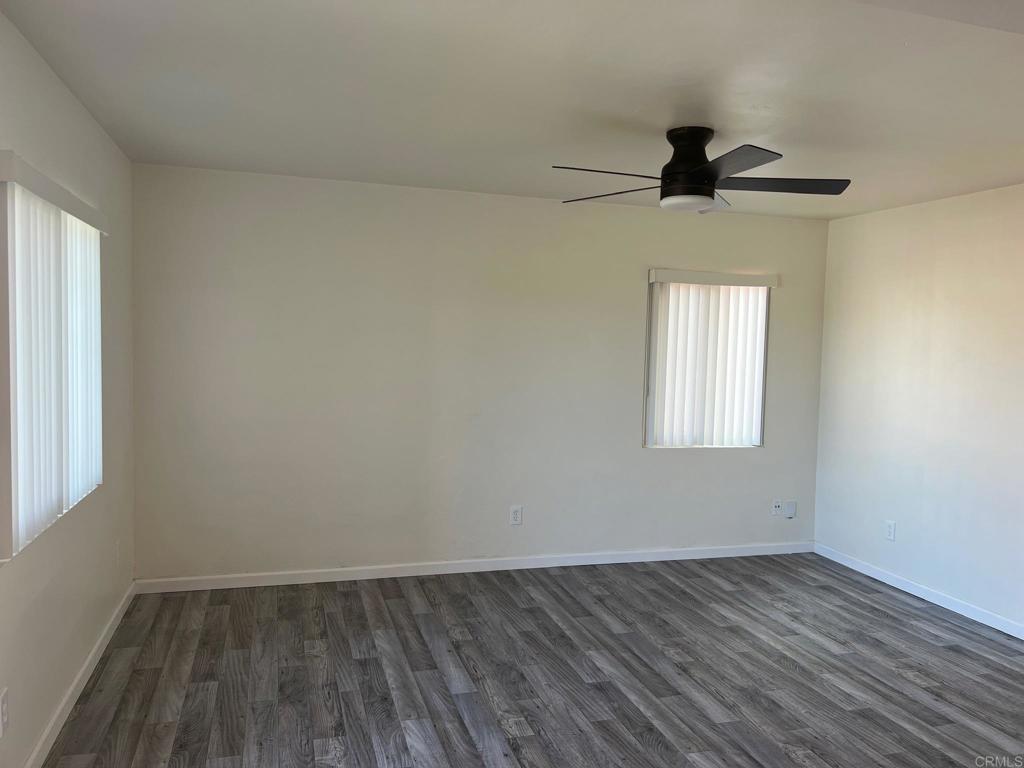 935 Elm Avenue Property Photo 15