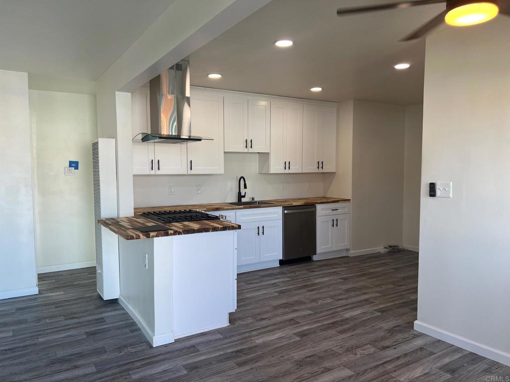 935 Elm Avenue Property Photo 17