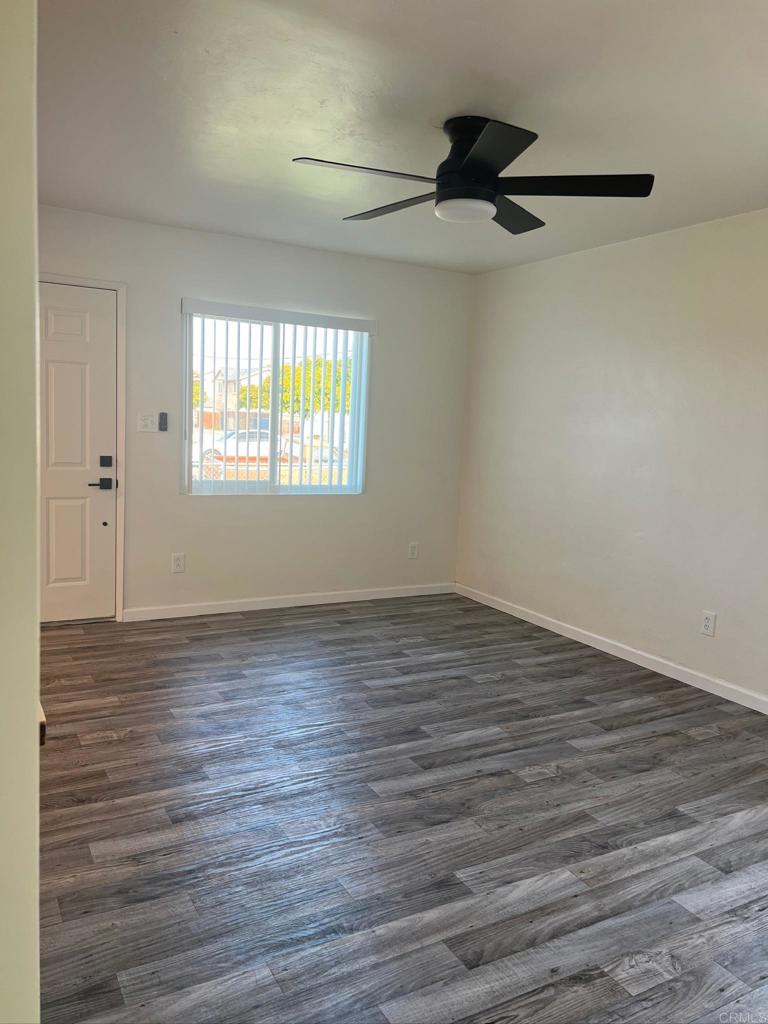 935 Elm Avenue Property Photo 25